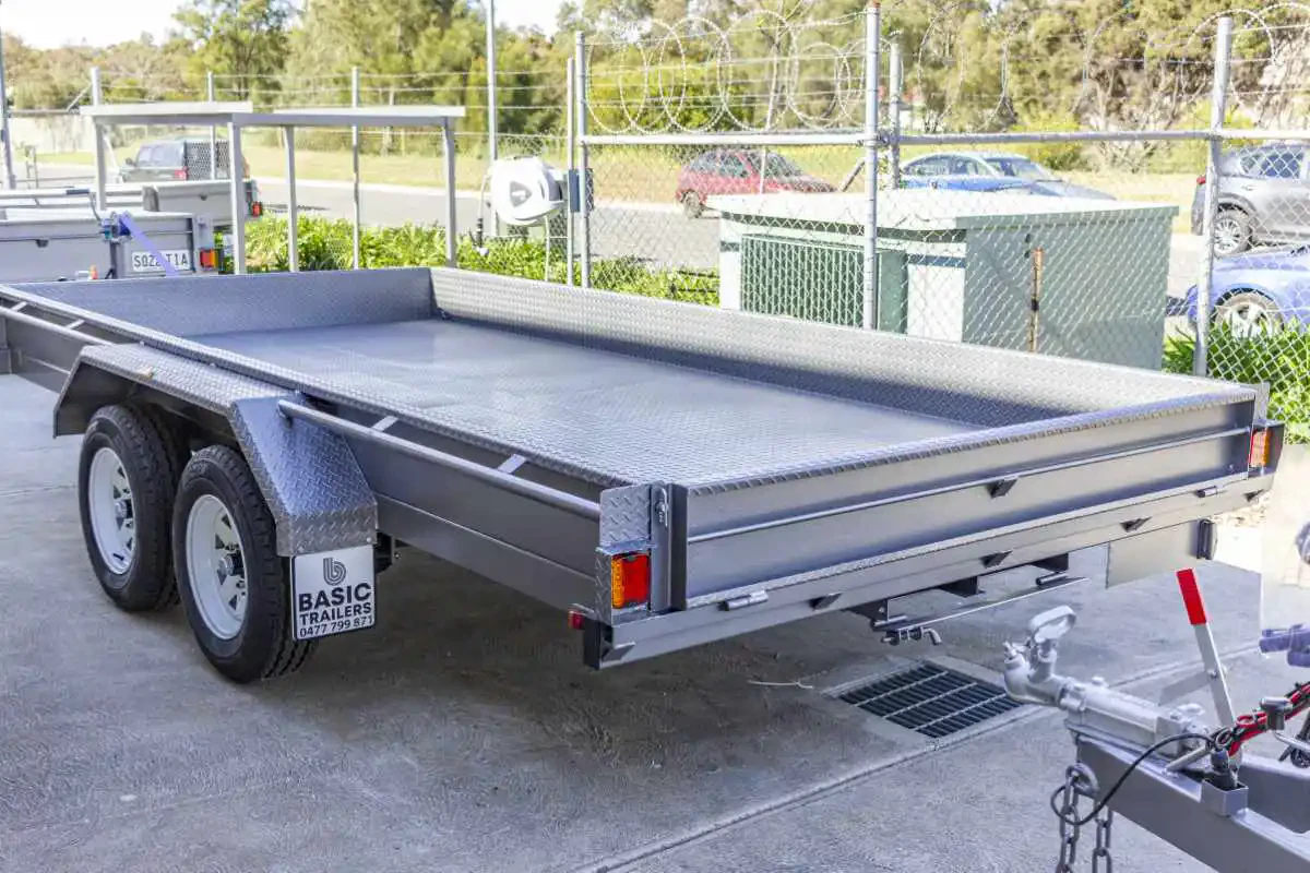 Basic Trailers